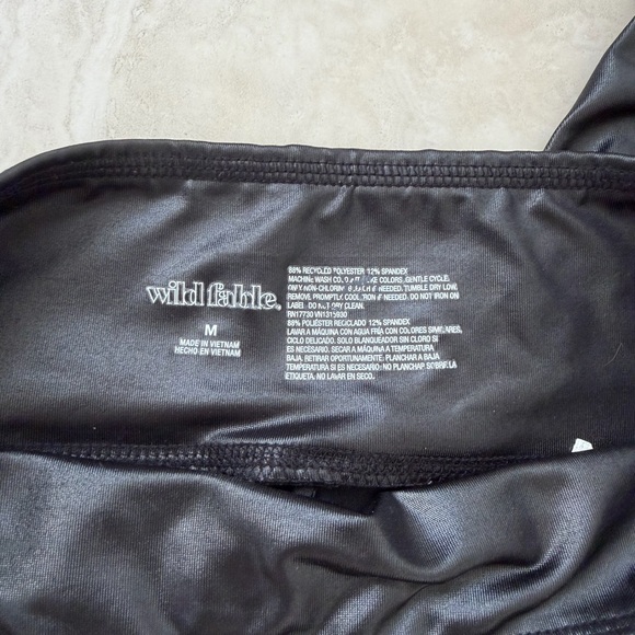 Wild Fable Black Faux Leather Leggings Size M - Picture 4 of 6